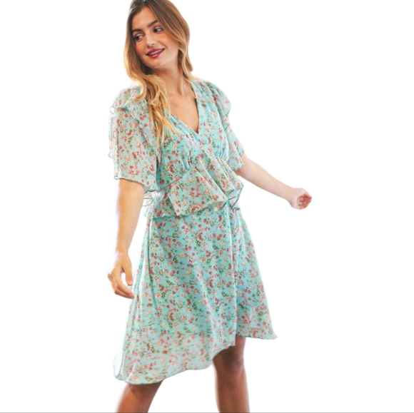 Haptics Eleanor Chiffon Ruffle Dress - Picture 4 of 6